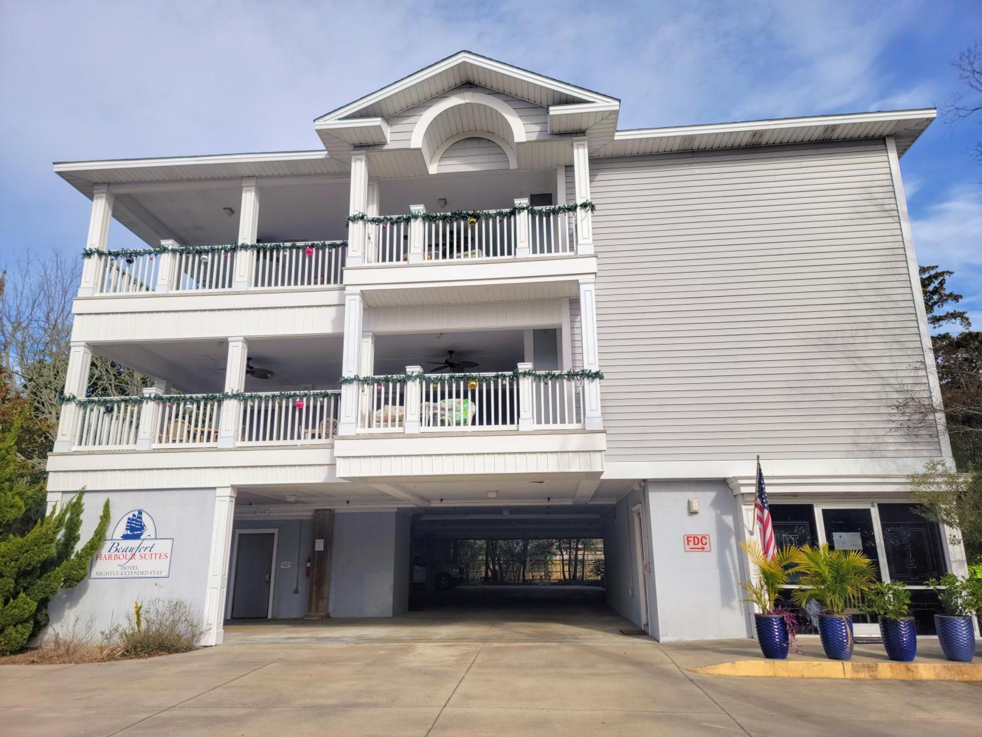 Beaufort Harbour Suites And Lodges Exterior photo
